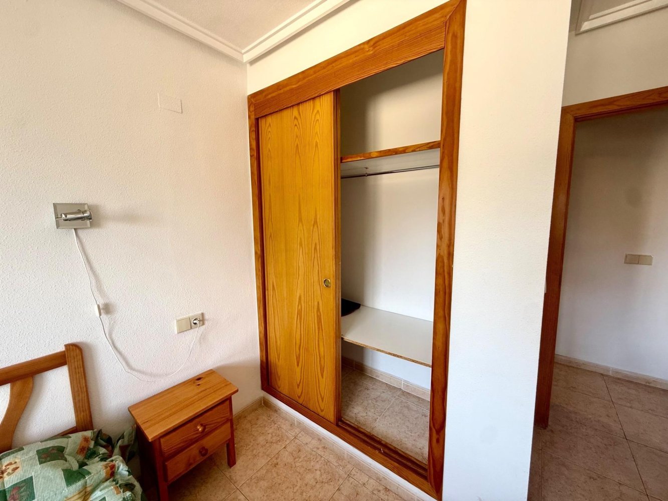 Apartamento en Torrevieja, Alicante, España 1 dormitorio, 55.01 m2 No. 198757