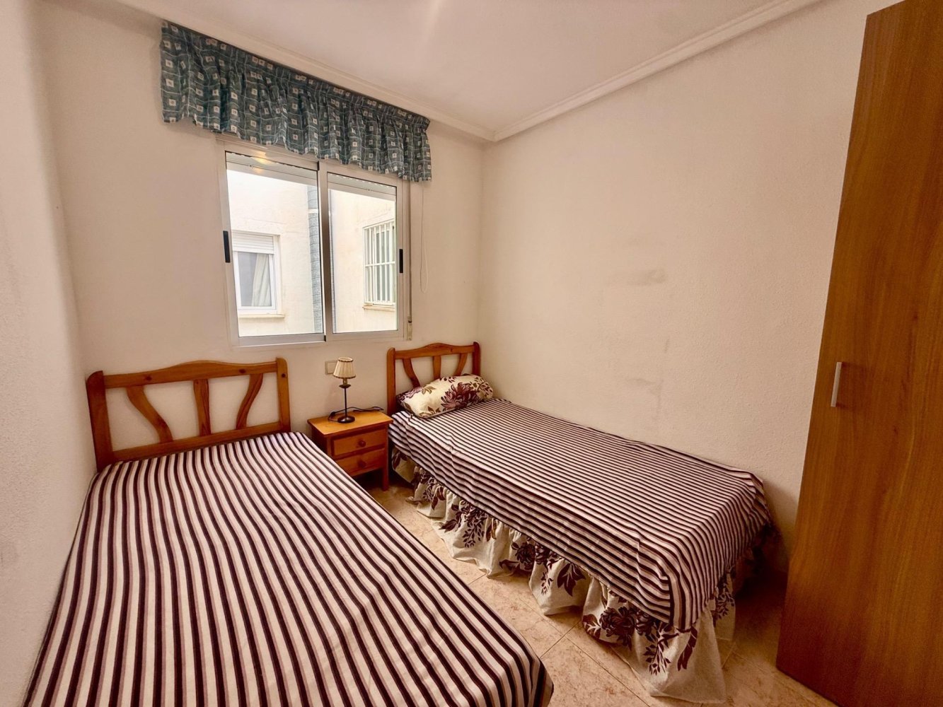 Apartamento en Torrevieja, Alicante, España 1 dormitorio, 55.01 m2 No. 198757