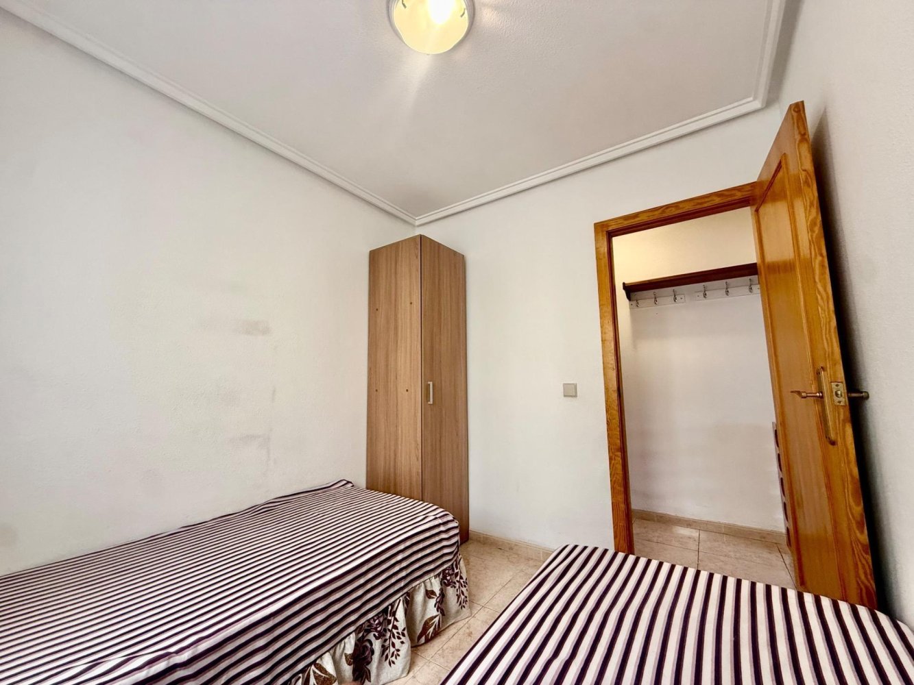 Apartamento en Torrevieja, Alicante, España 1 dormitorio, 55.01 m2 No. 198757