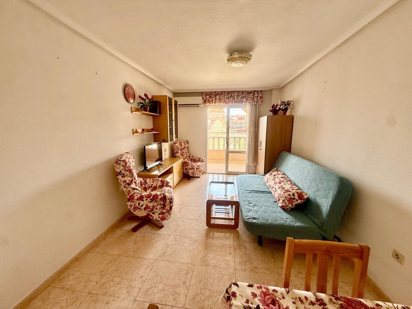 Apartamento en Torrevieja, Alicante, España 1 dormitorio, 55.01 m2 No. 198757