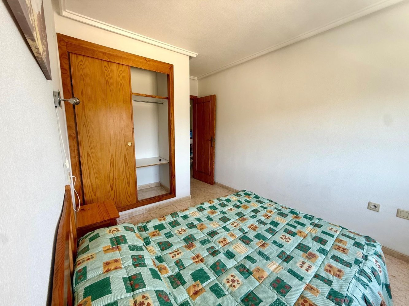 Apartamento en Torrevieja, Alicante, España 1 dormitorio, 55.01 m2 No. 198757