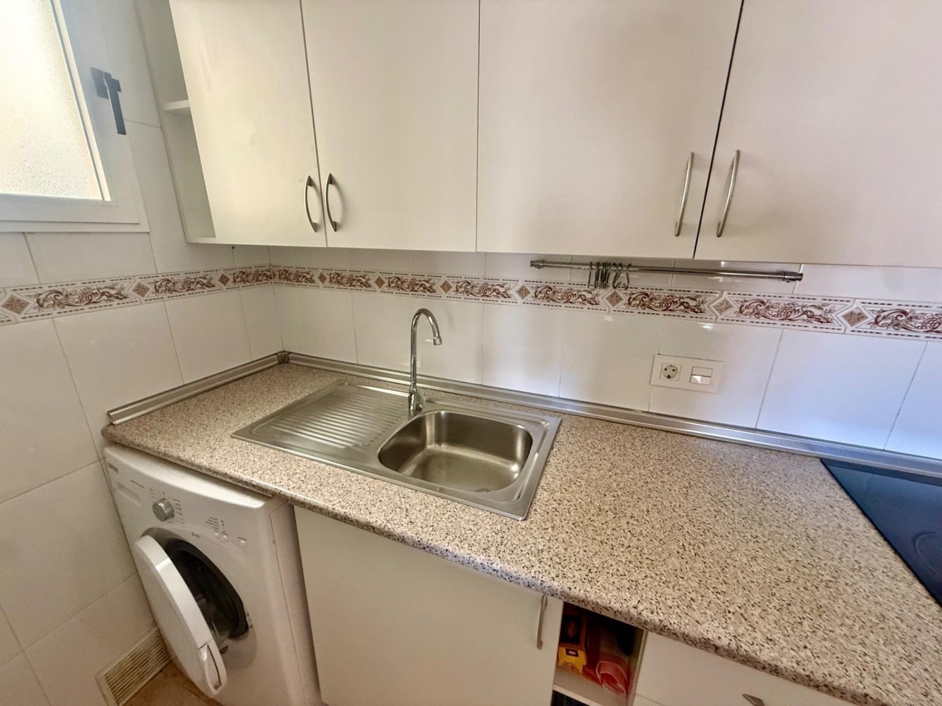 Apartamento en Torrevieja, Alicante, España 1 dormitorio, 55.01 m2 No. 198757