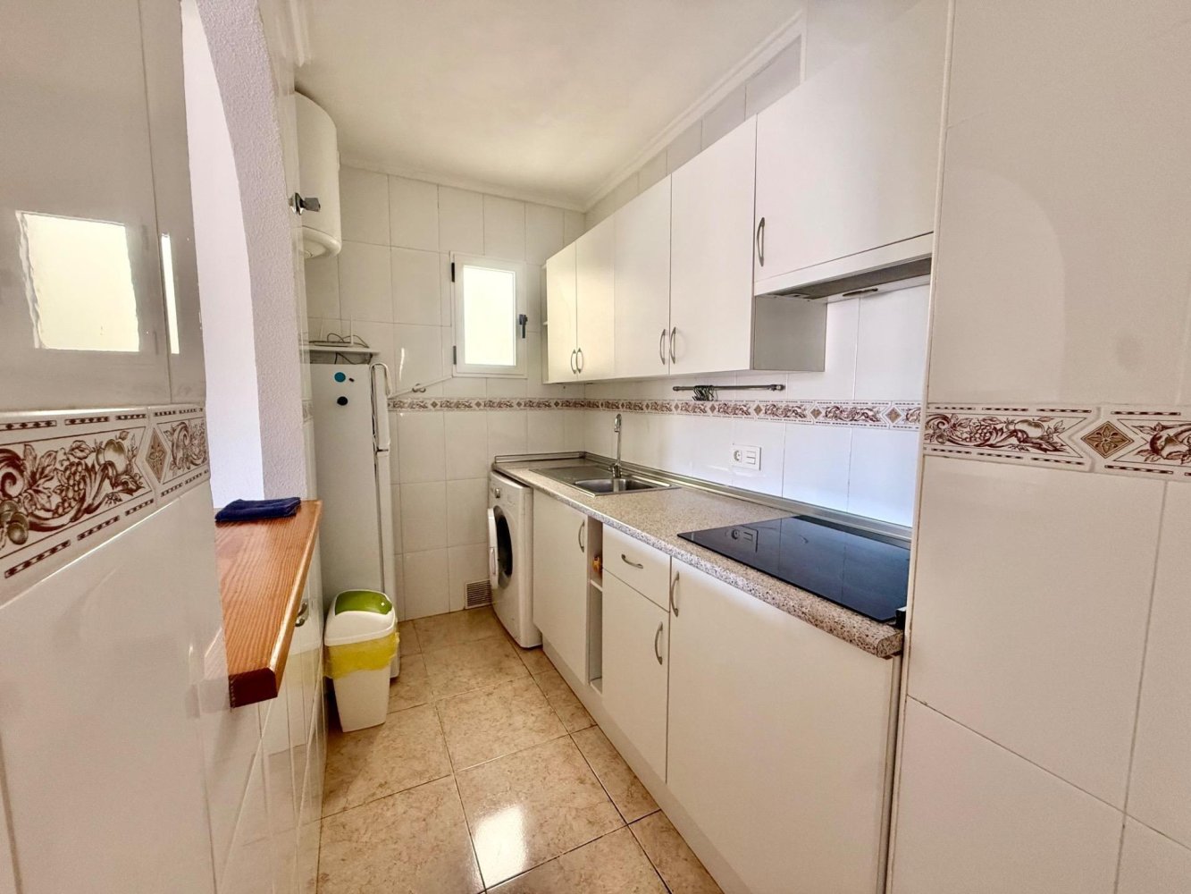 Apartamento en Torrevieja, Alicante, España 1 dormitorio, 55.01 m2 No. 198757