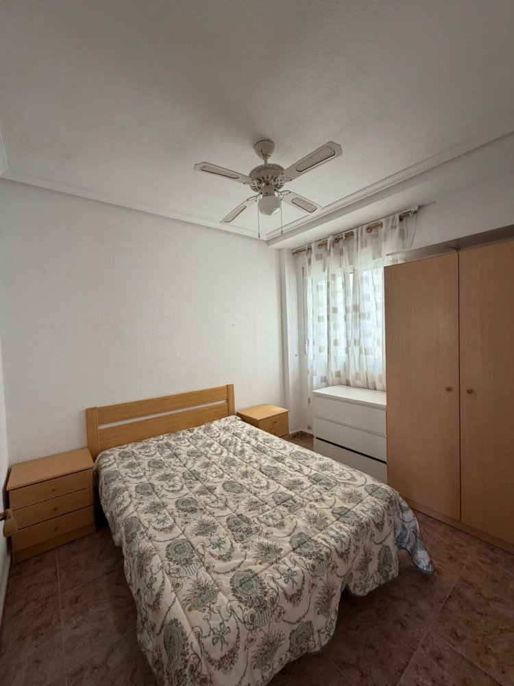 Apartment in Torrevieja, Alicante, Spain 66 sq.m. No. 197897