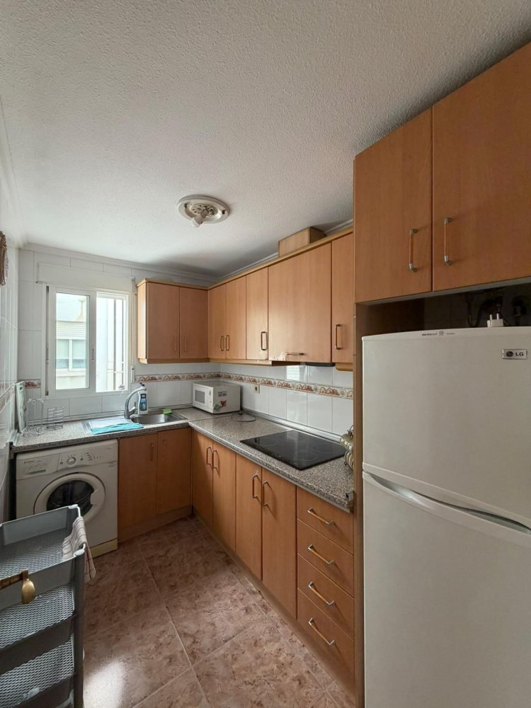 Apartment in Torrevieja, Alicante, Spain 66 sq.m. No. 197897