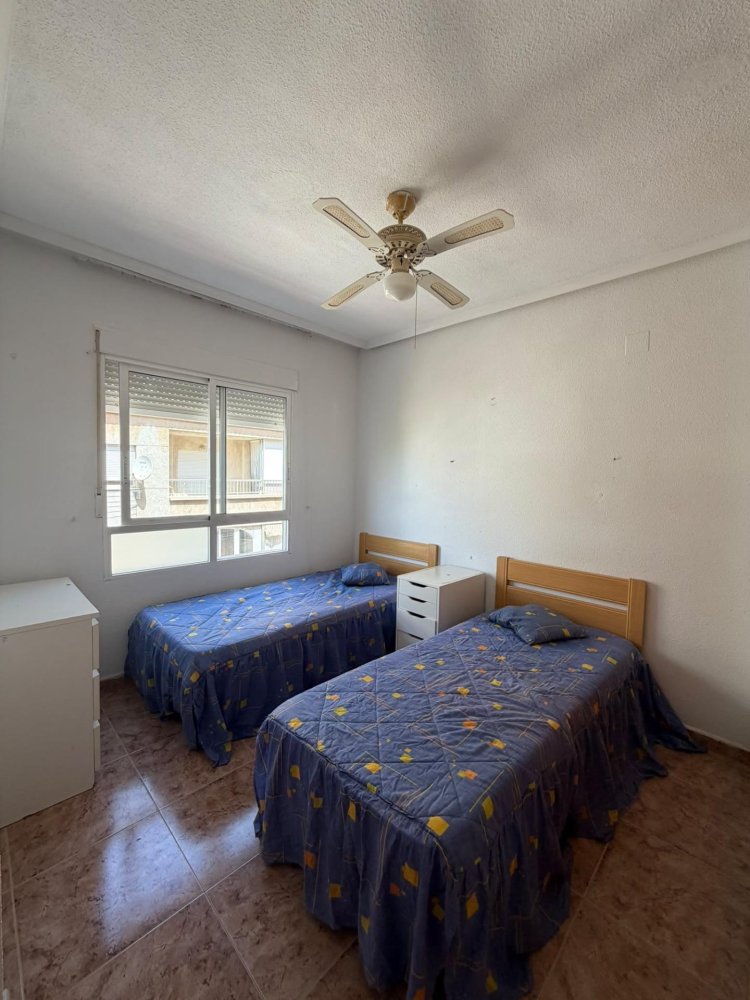Apartment in Torrevieja, Alicante, Spain 66 sq.m. No. 197897