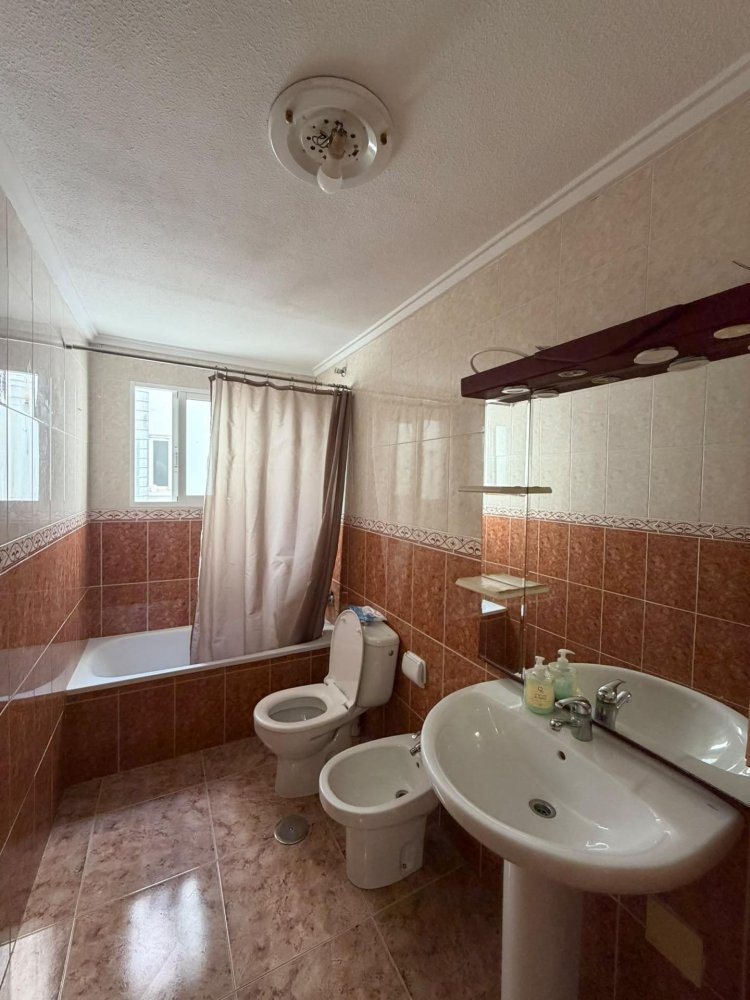 Apartment in Torrevieja, Alicante, Spain 66 sq.m. No. 197897