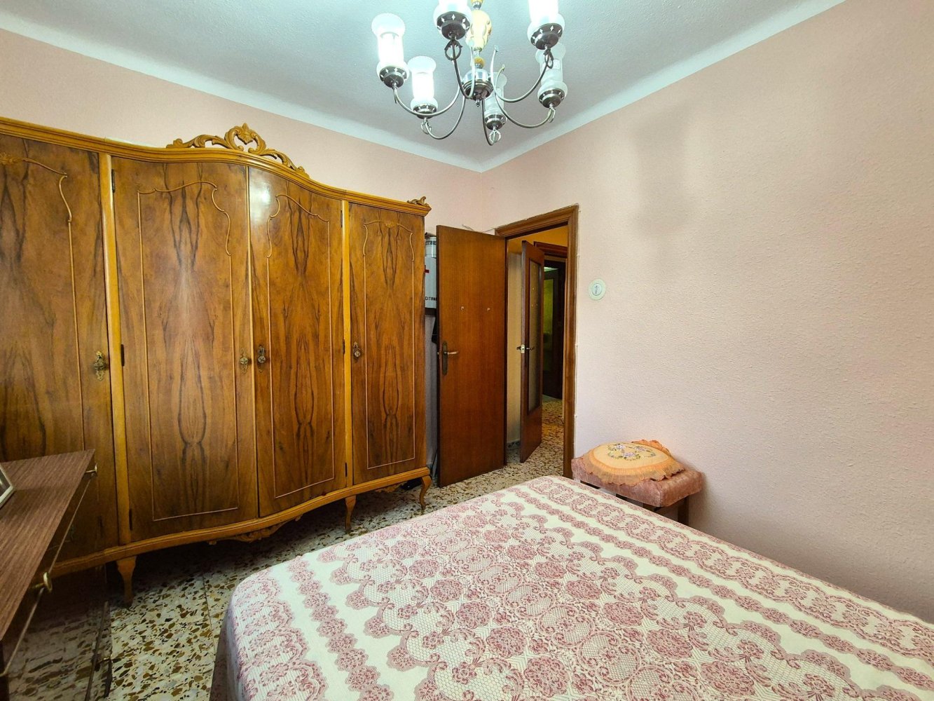 Apartamento en Alicante, España 1 dormitorio, 70 m2 No. 198759