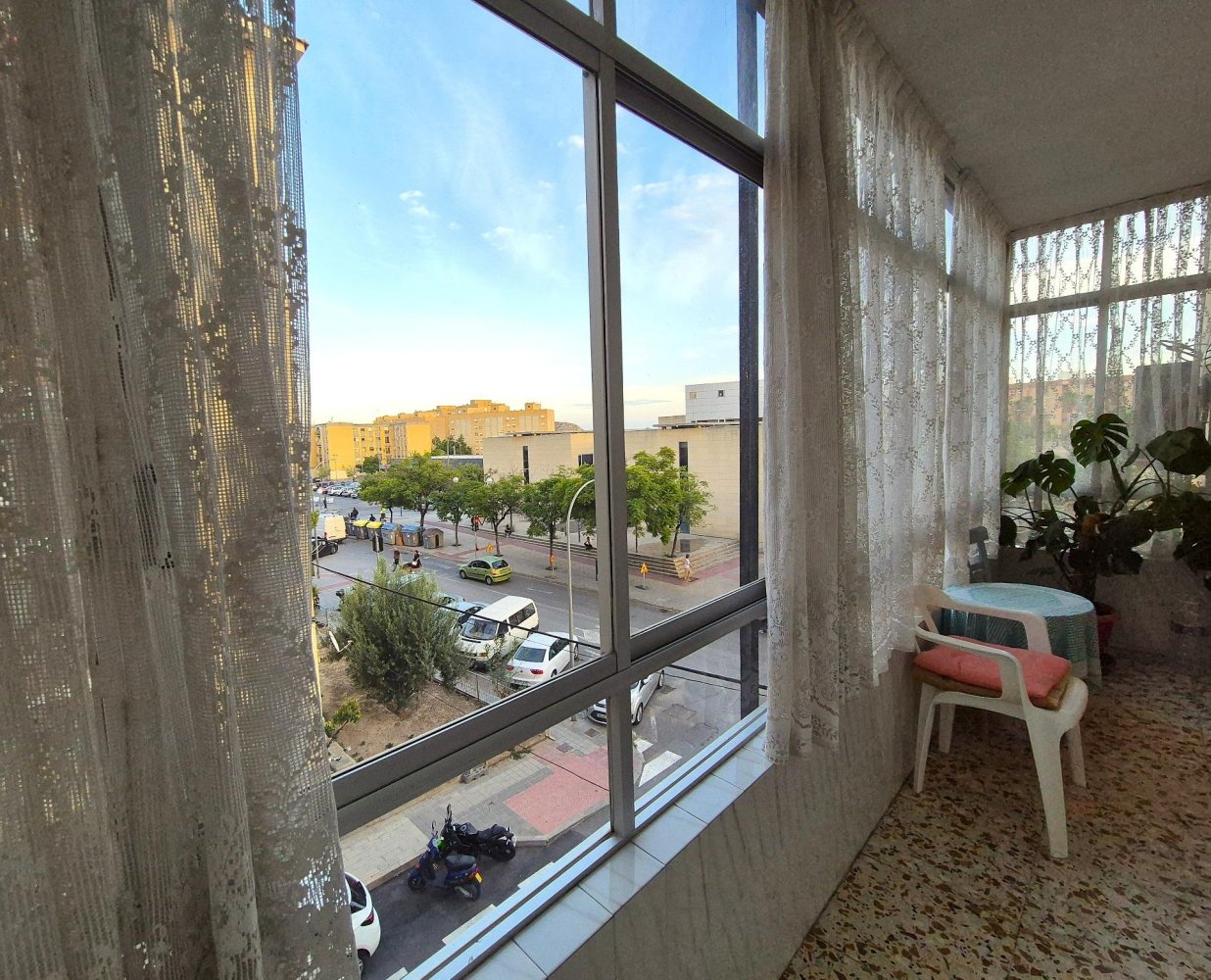 Apartamento en Alicante, España 1 dormitorio, 70 m2 No. 198759