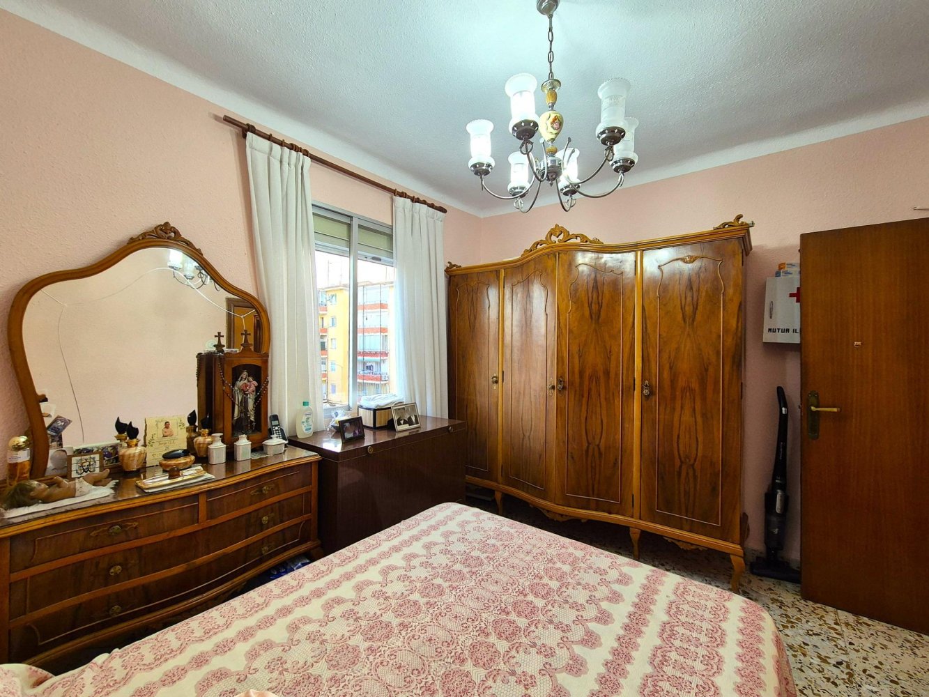 Apartamento en Alicante, España 1 dormitorio, 70 m2 No. 198759