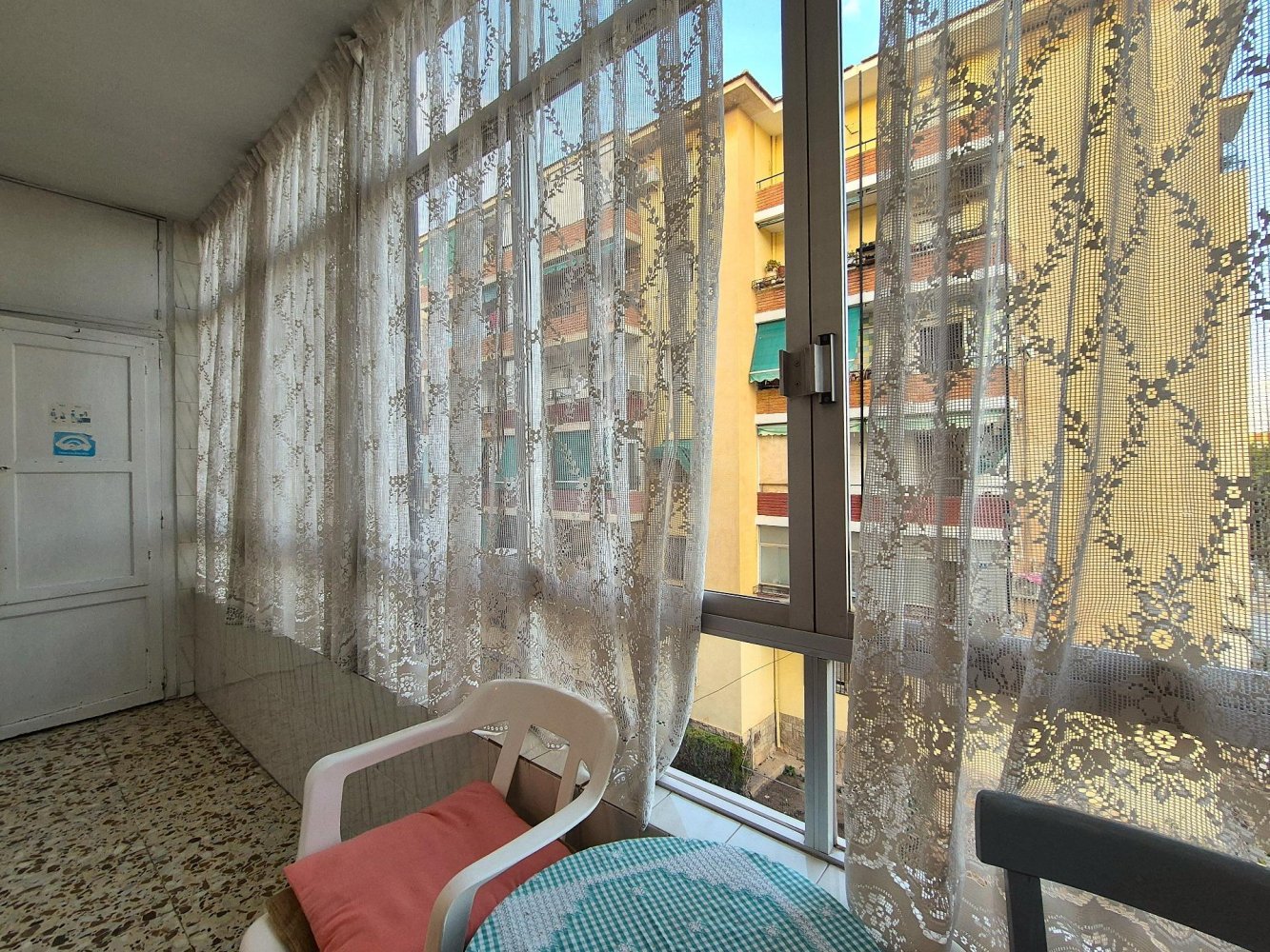 Apartamento en Alicante, España 1 dormitorio, 70 m2 No. 198759