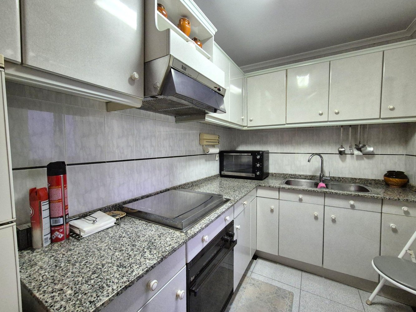 Apartamento en Alicante, España 1 dormitorio, 70 m2 No. 198759