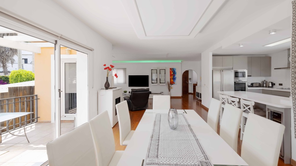 Villa en Torremolinos, Málaga, España 5 dormitorios, 408 m2 No. 198784
