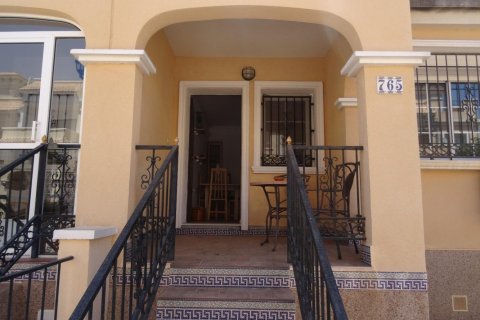 House in Alicante, Spain 3 bedrooms, 99 sq.m. No. 197136