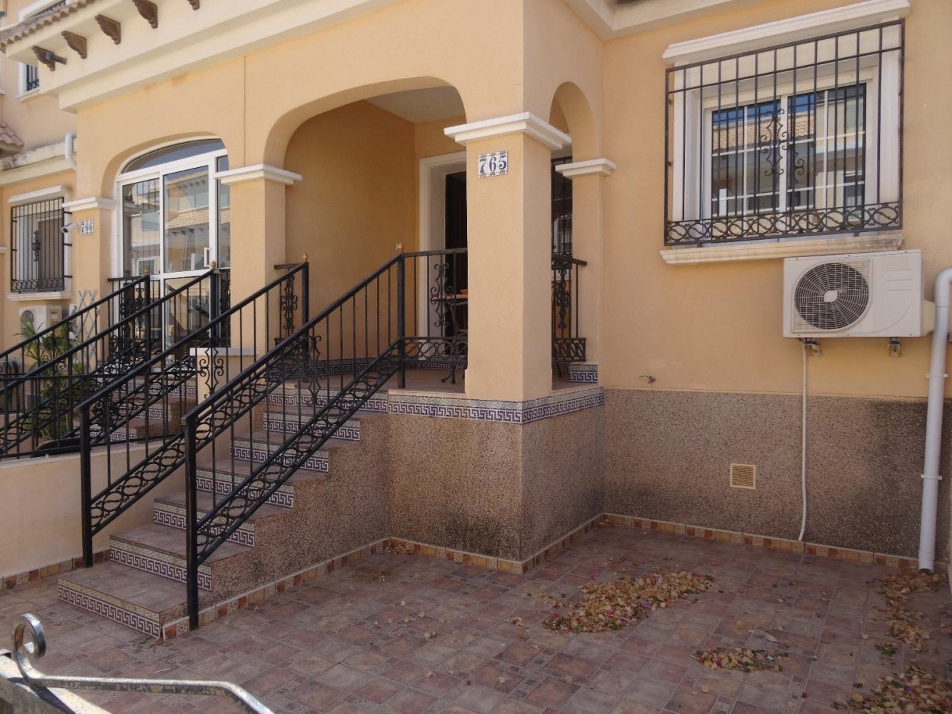 House in Alicante, Spanien 3 Schlafzimmer, 99 m2 Nr. 197136