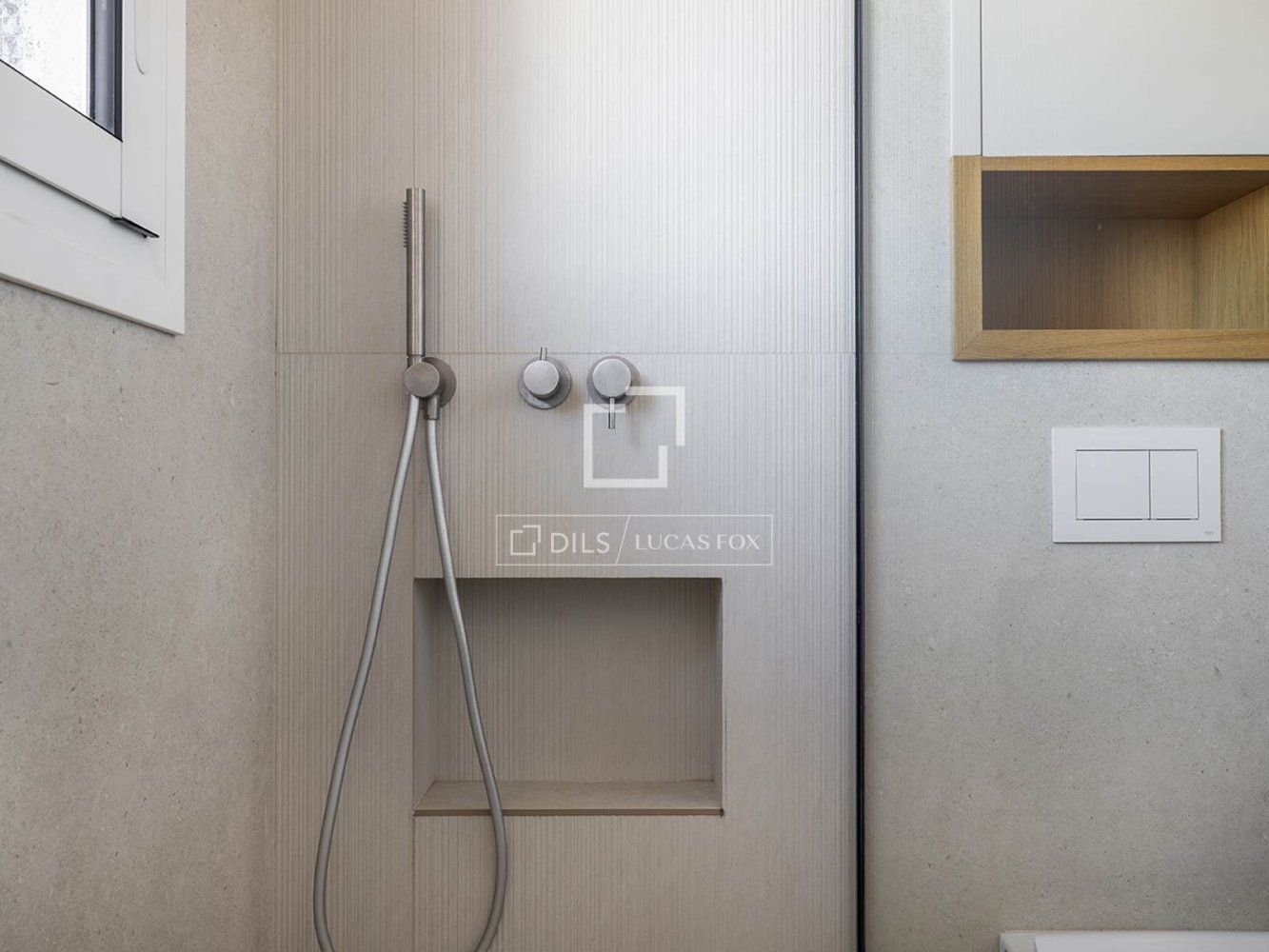 Apartamento en Barcelona, España 2 dormitorios, 92 m2 No. 199991