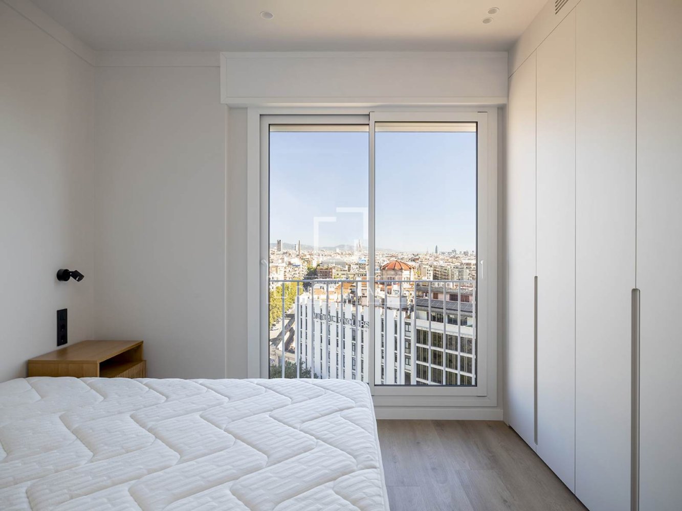 Apartamento en Barcelona, España 2 dormitorios, 92 m2 No. 199991