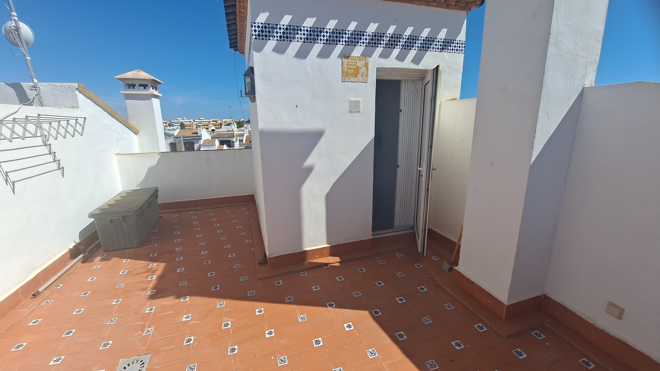 Villetta a schiera a Alicante, Spagna 2 camere da letto, 87 mq. N° 197230
