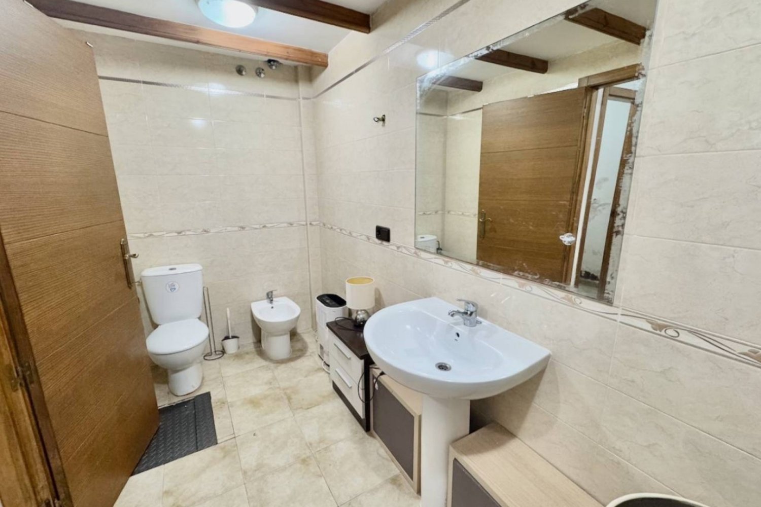 Villetta a schiera a Alicante, Spagna 5 camere da letto, 110 mq. N° 198298