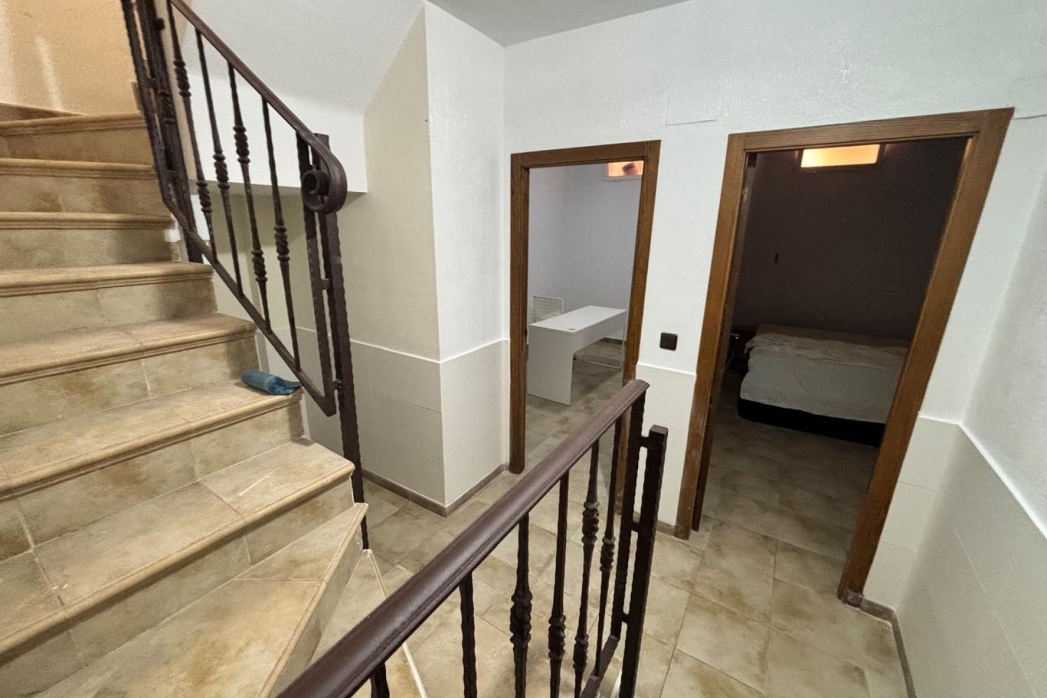 Villetta a schiera a Alicante, Spagna 5 camere da letto, 110 mq. N° 198298
