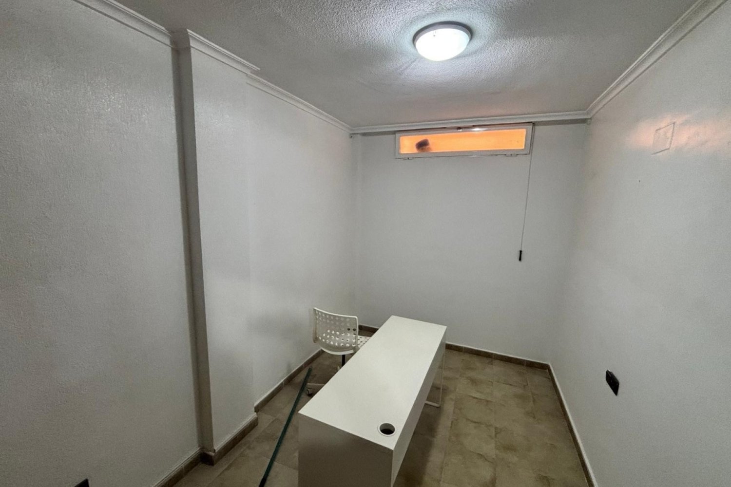Villetta a schiera a Alicante, Spagna 5 camere da letto, 110 mq. N° 198298