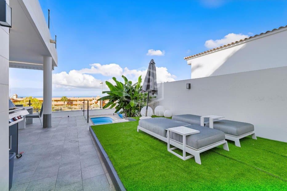 Villa à Adeje, Tenerife, Espagne 3 chambres, 236 m2 No. 199938
