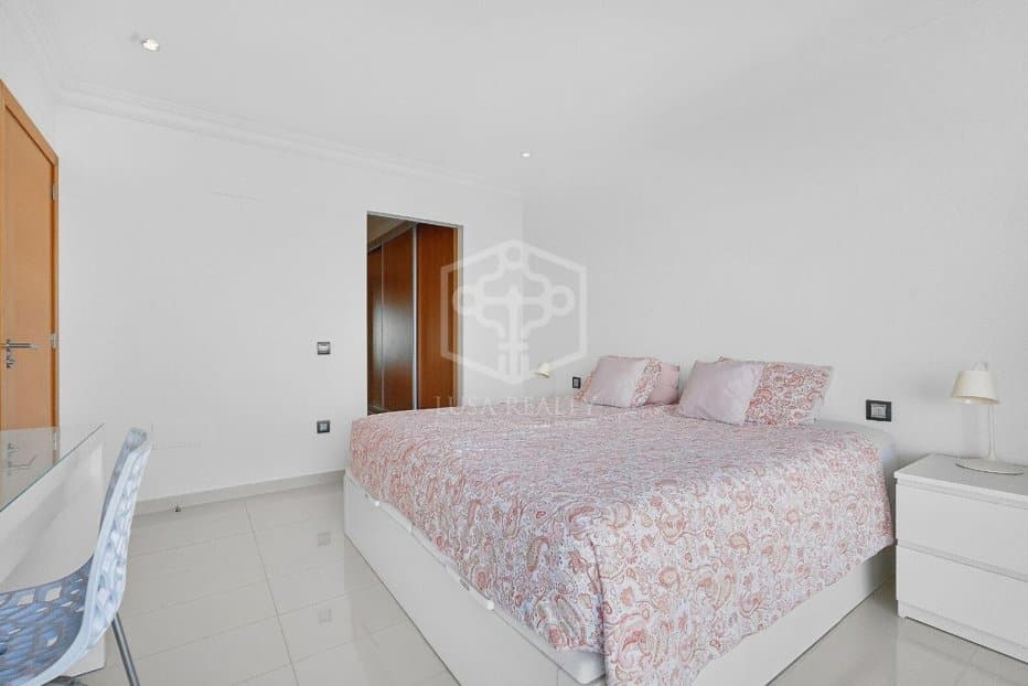 Villa à Adeje, Tenerife, Espagne 3 chambres, 236 m2 No. 199938