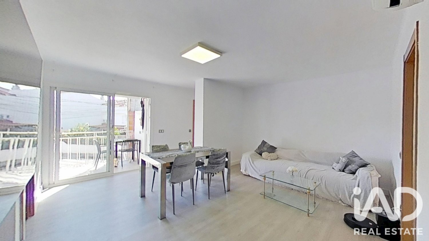 Dzīvoklis Cunit, Tarragona, Spānijā 3 istabas, 94 m2 Nr. 197776
