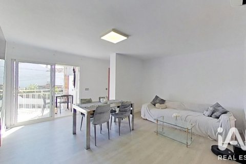 Dzīvoklis Cunit, Tarragona, Spānijā 3 istabas, 94 m2 Nr. 197776