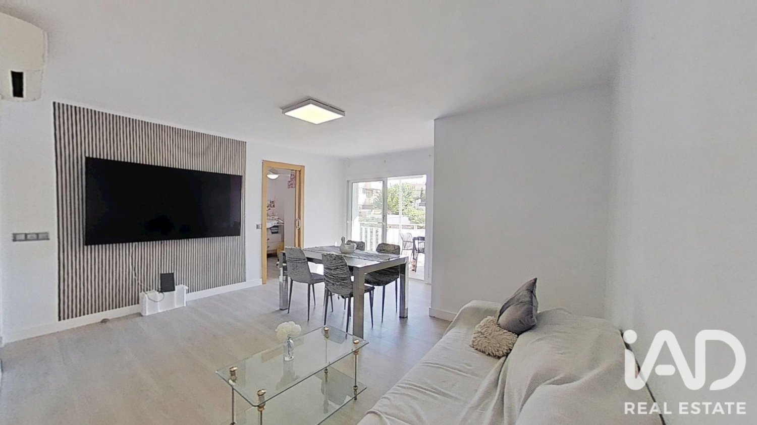 Dzīvoklis Cunit, Tarragona, Spānijā 3 istabas, 94 m2 Nr. 197776