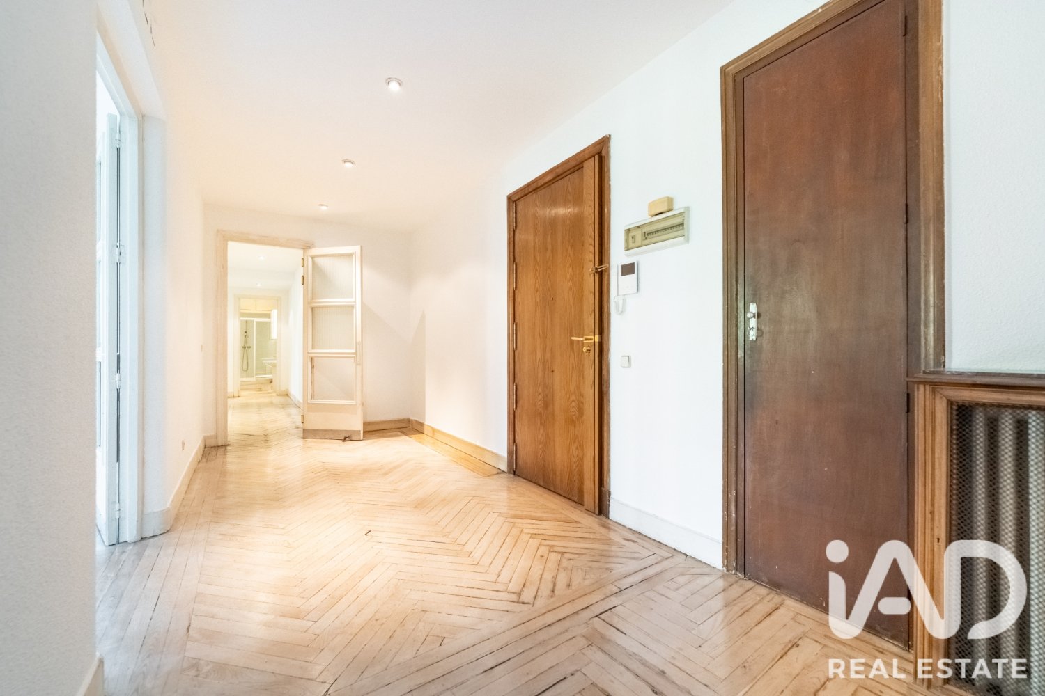 Dzīvoklis Madrid, Spānijā 2 istabas, 148 m2 Nr. 197868