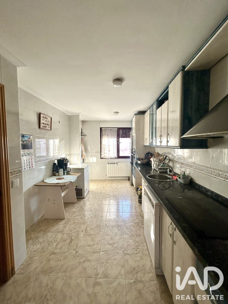 Apartament w Villamanan, Leon, Hiszpania 3 sypialnie, 131 mkw. nr 198635
