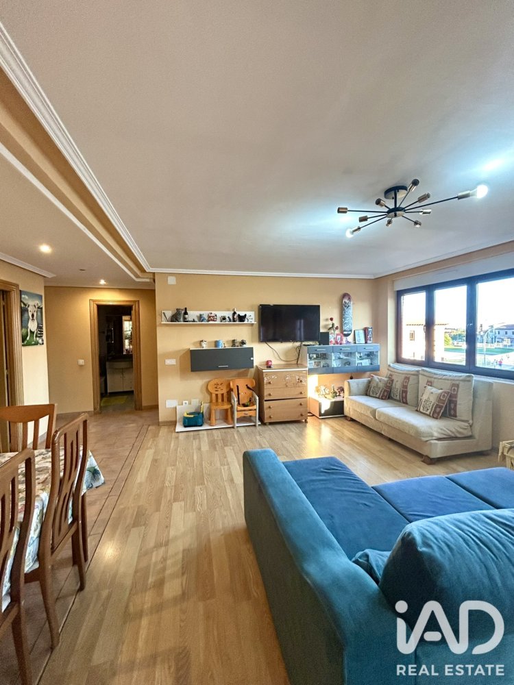Apartament w Villamanan, Leon, Hiszpania 3 sypialnie, 131 mkw. nr 198635