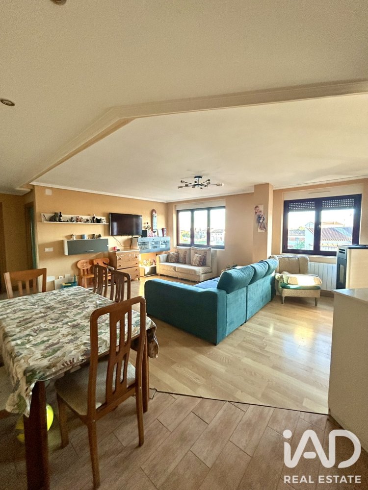 Apartament w Villamanan, Leon, Hiszpania 3 sypialnie, 131 mkw. nr 198635