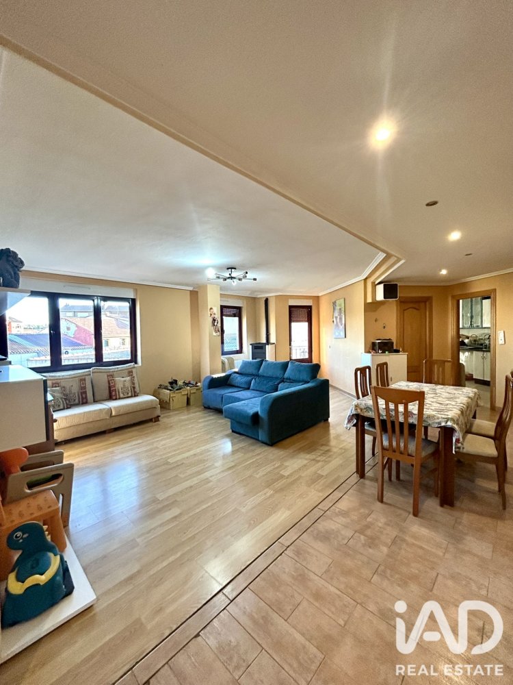 Apartament w Villamanan, Leon, Hiszpania 3 sypialnie, 131 mkw. nr 198635