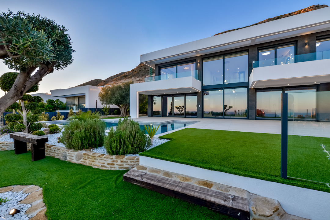Huvila Finestrat, Alicante, Espanja 8 makuuhuonetta, 998 m2 No. 200043