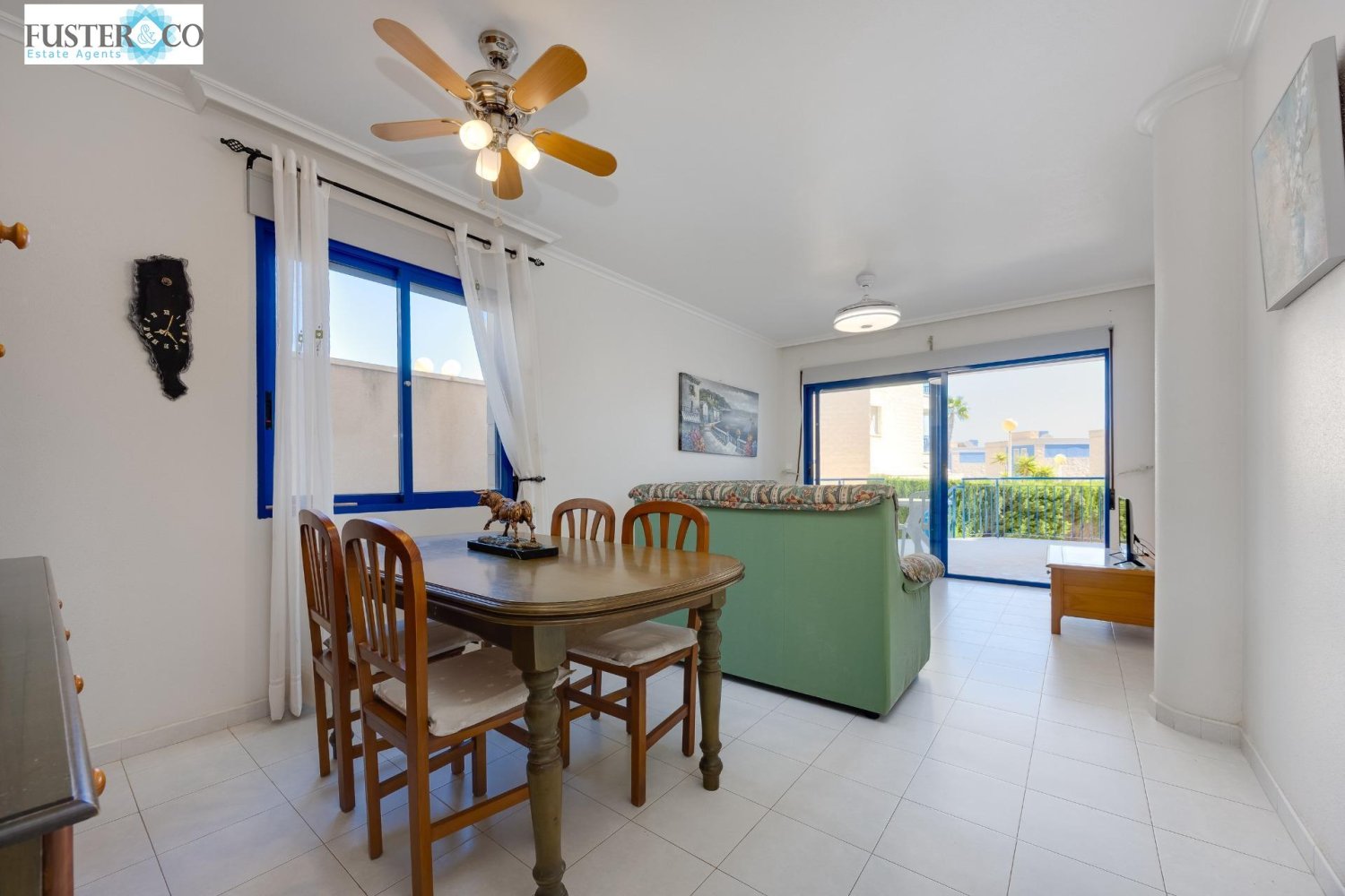 Apartment à Dehesa De Campoamor, Alicante, Espagne 2 chambres, 80 m2 No. 198046