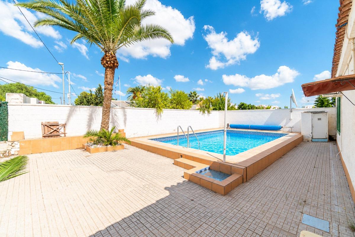 Villa en Roldán, Murcia, España 3 dormitorios, 185 m2 No. 198993