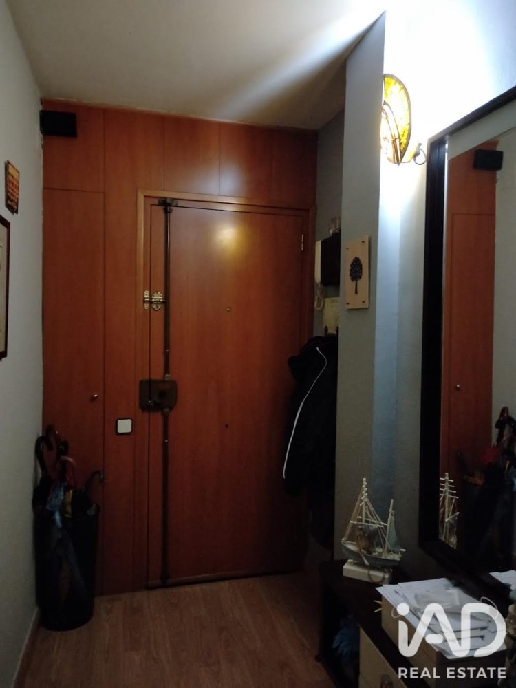 Apartment in Terrassa, Barcelona, Spain 4 bedrooms, 88 sq.m. No. 199516