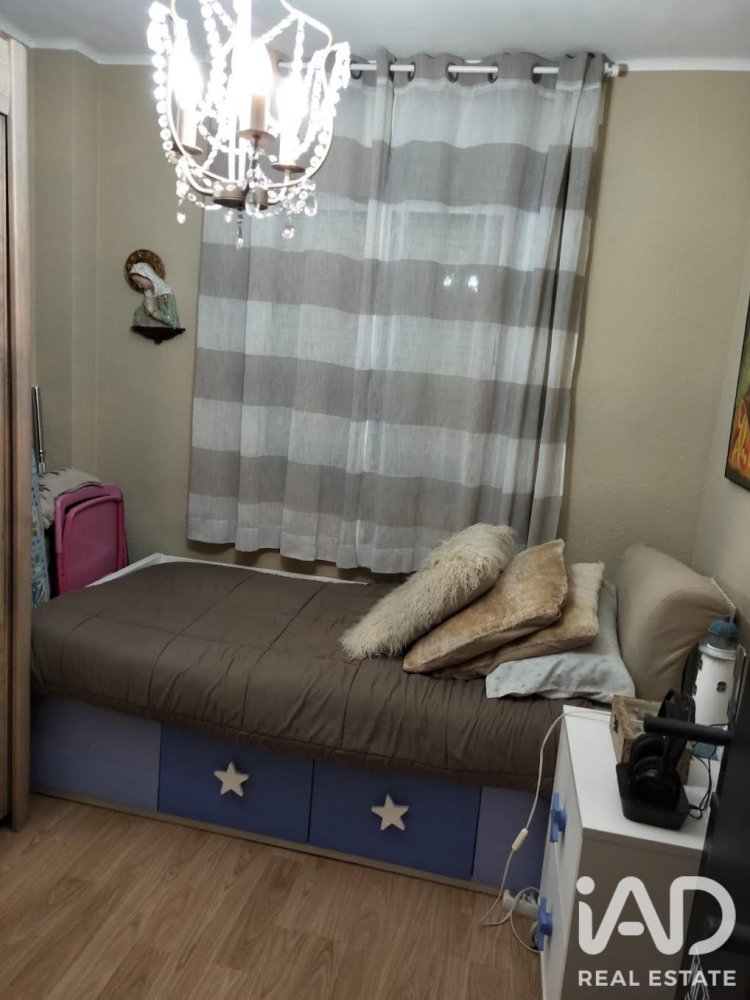 Apartment in Terrassa, Barcelona, Spain 4 bedrooms, 88 sq.m. No. 199516