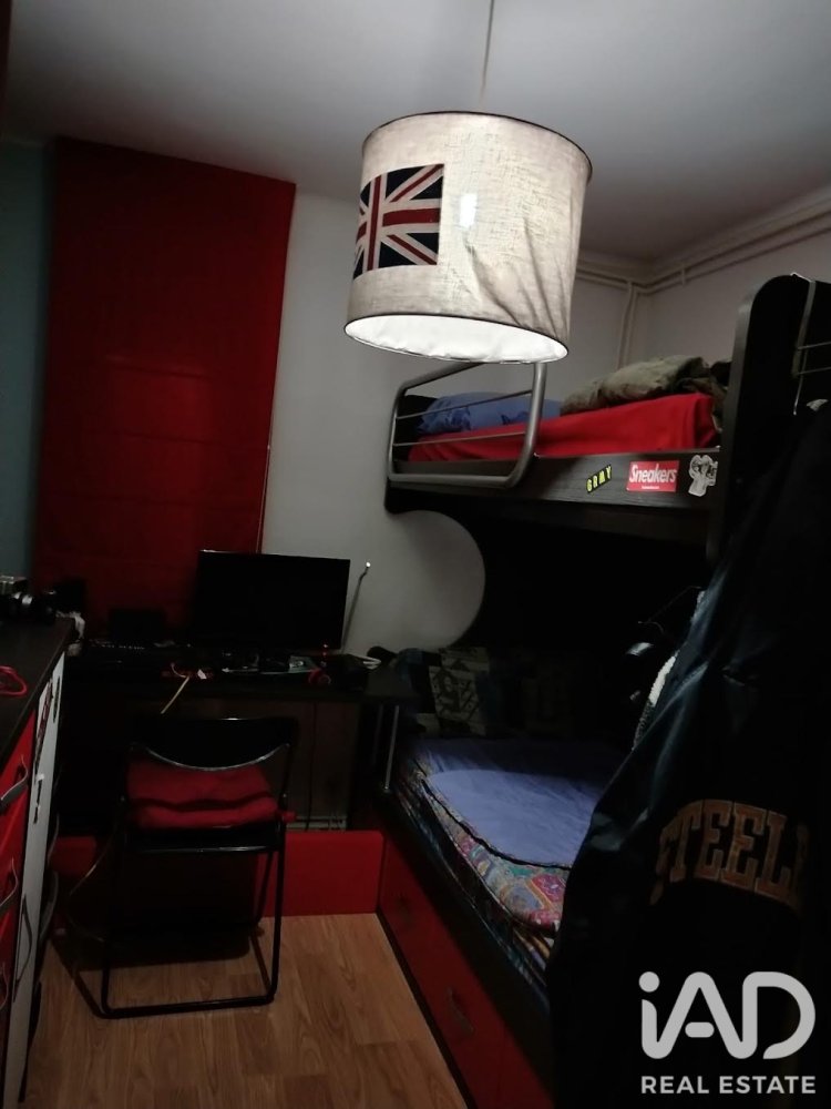 Apartment in Terrassa, Barcelona, Spain 4 bedrooms, 88 sq.m. No. 199516