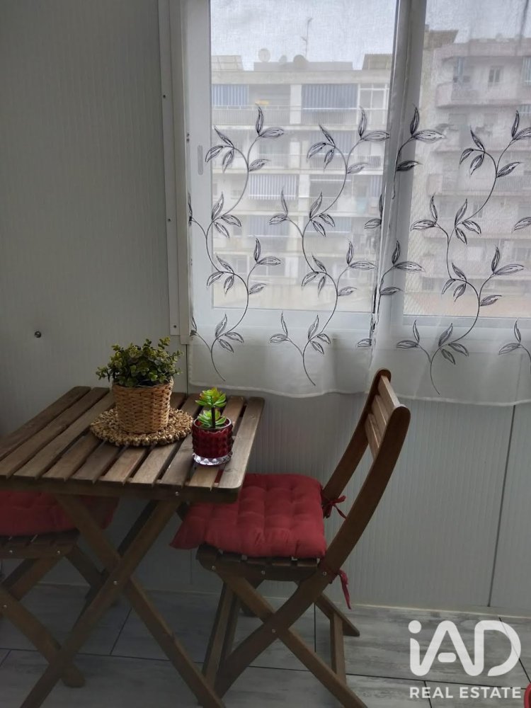 Apartment in Terrassa, Barcelona, Spain 4 bedrooms, 88 sq.m. No. 199516
