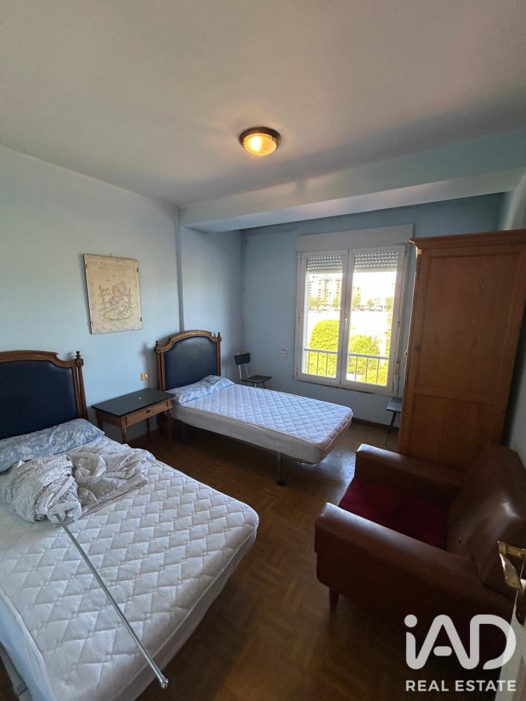 Apartment in Leon, Spain 3 bedrooms, 80 sq.m. No. 197815