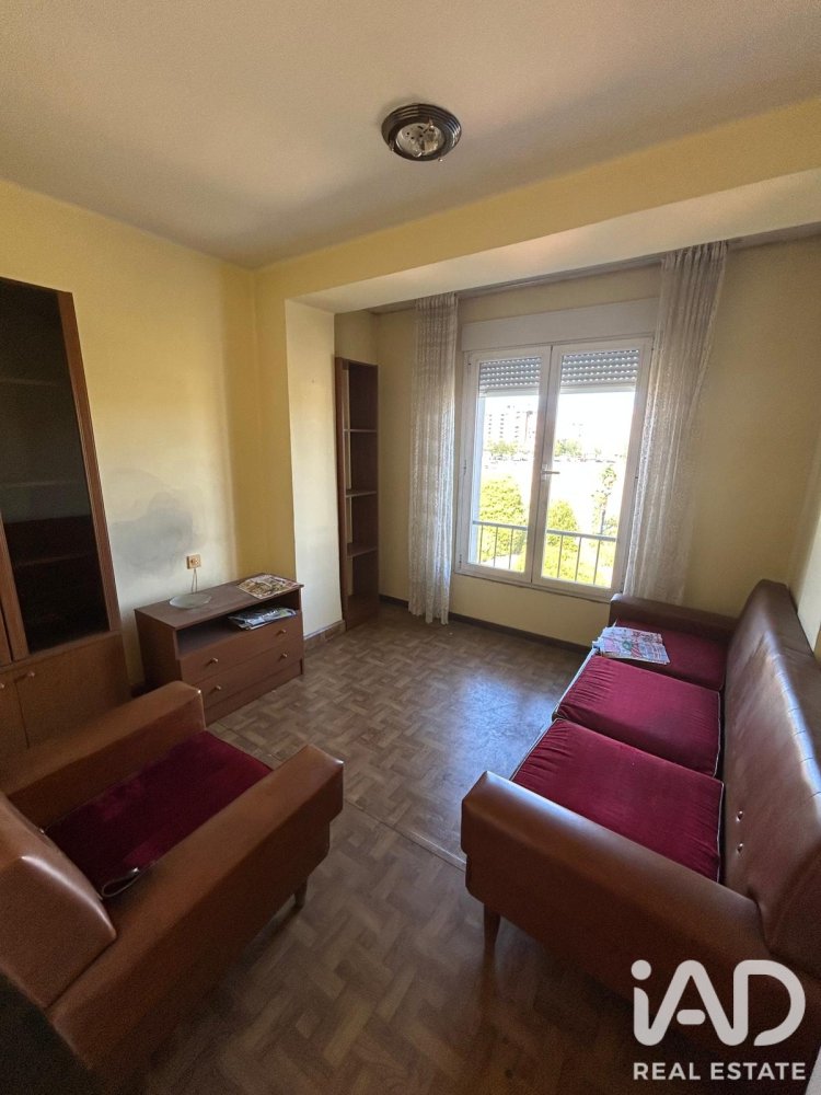 Apartment in Leon, Spain 3 bedrooms, 80 sq.m. No. 197815