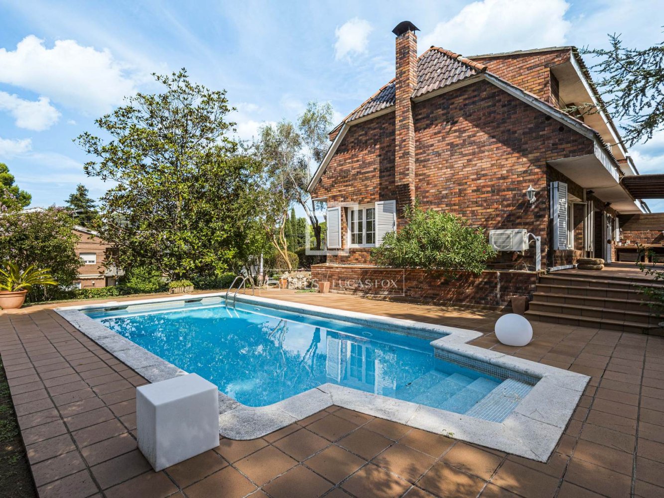 Villa Sant Cugat Del Valles, Barcelona, Spānijā 5 istabas, 350 m2 Nr. 197637