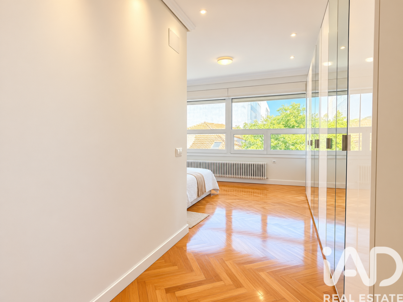 Dzīvoklis Madrid, Spānijā 4 istabas, 220 m2 Nr. 197691