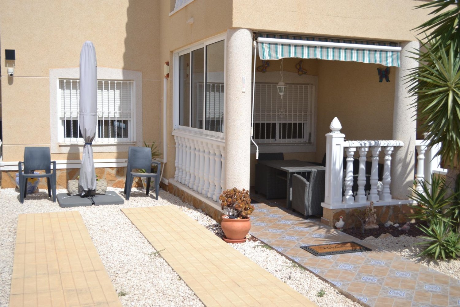 Appartamento a Villamartin, Alicante, Spagna 2 camere da letto, 70 mq. N° 198300