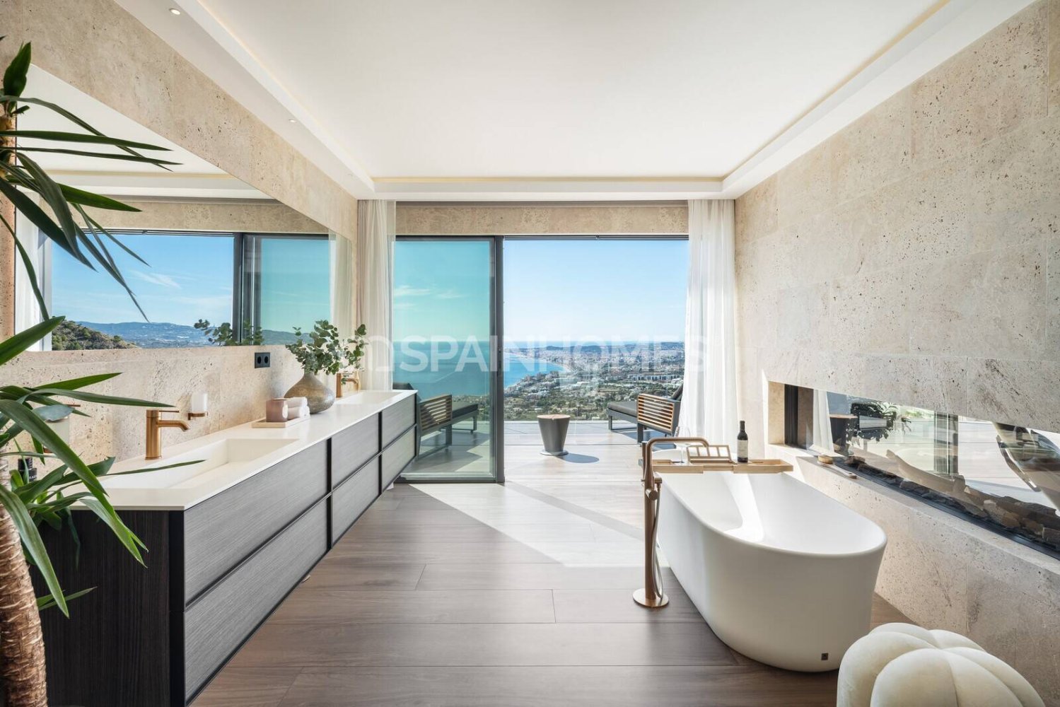 Villa à Benalmadena, Malaga, Espagne 6 chambres, 504 m2 No. 198072