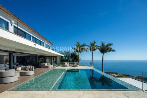 Villa à Benalmadena, Malaga, Espagne 6 chambres, 504 m2 No. 198072