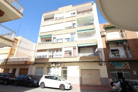 Apartamento en Torrevieja, Alicante, España 3 dormitorios, 105 m2 No. 197893